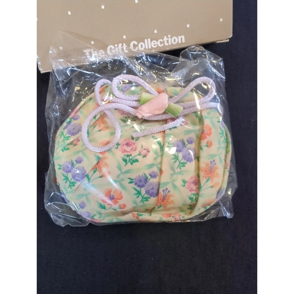 Avon vintage gift